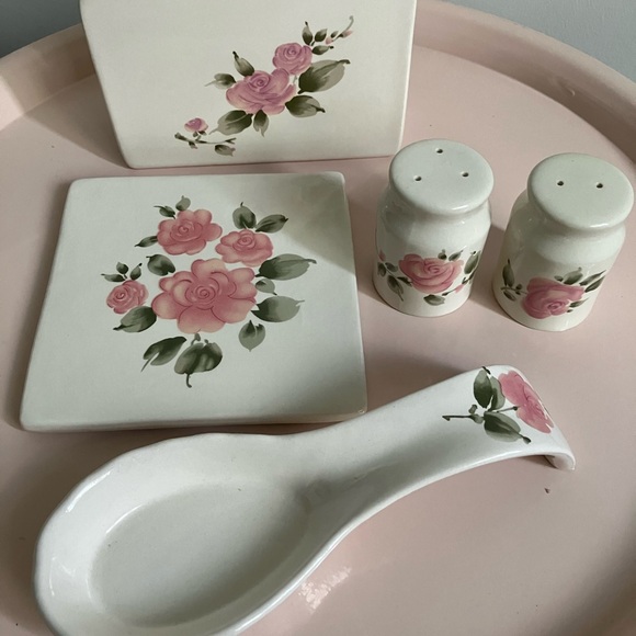 Gibson Ceramic Kitchen Set with Pink Floral Design - Picture 2 of 4